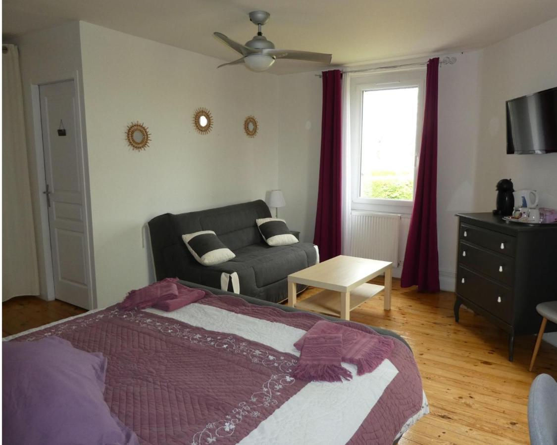Chambres D'Hotes La Vigneronne Senouillac Buitenkant foto