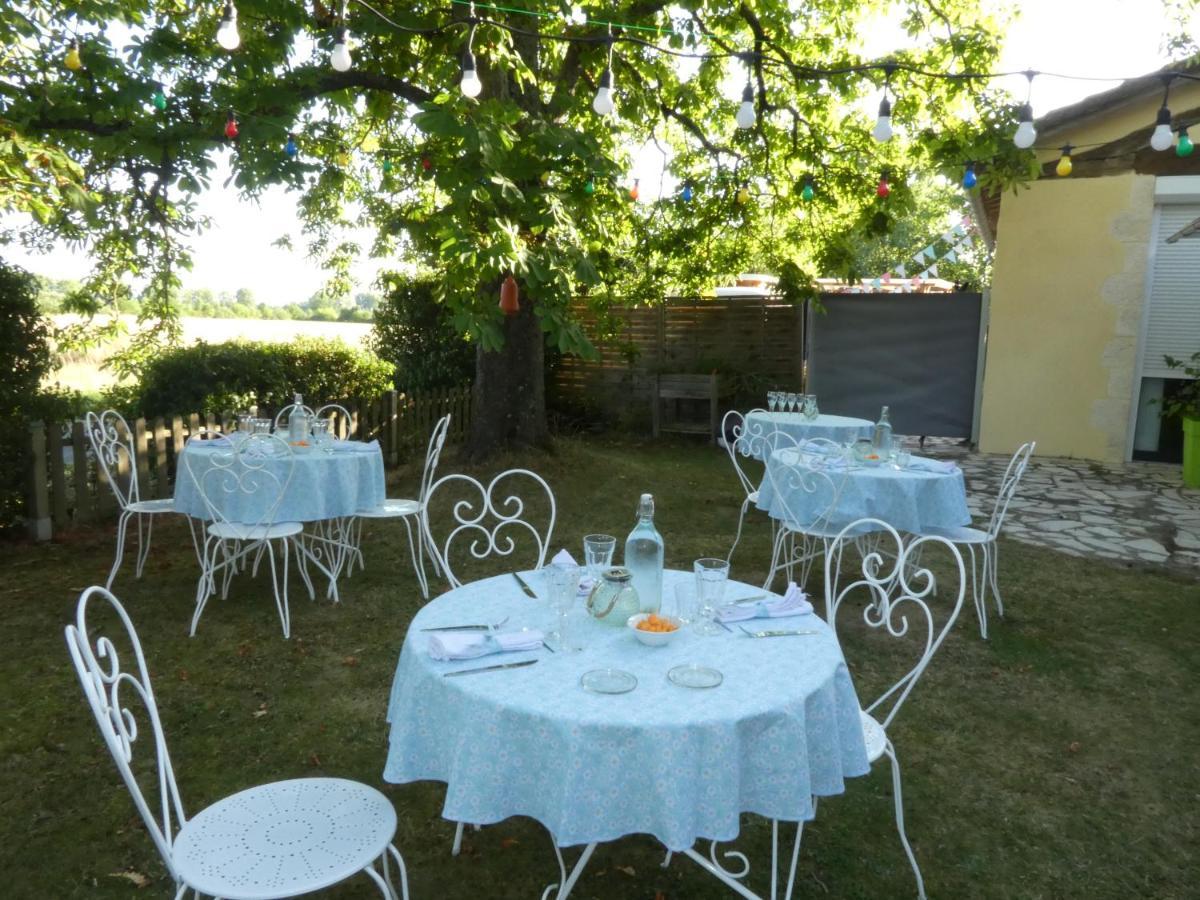 Chambres D'Hotes La Vigneronne Senouillac Buitenkant foto