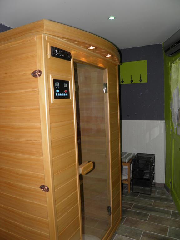 Chambres D'Hotes La Vigneronne Senouillac Buitenkant foto