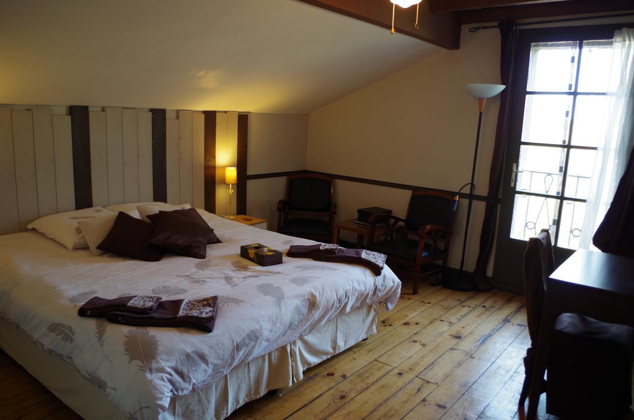 Chambres D'Hotes La Vigneronne Senouillac Buitenkant foto