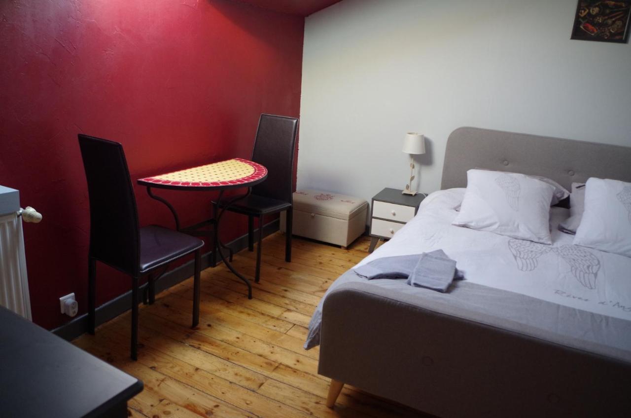 Chambres D'Hotes La Vigneronne Senouillac Buitenkant foto