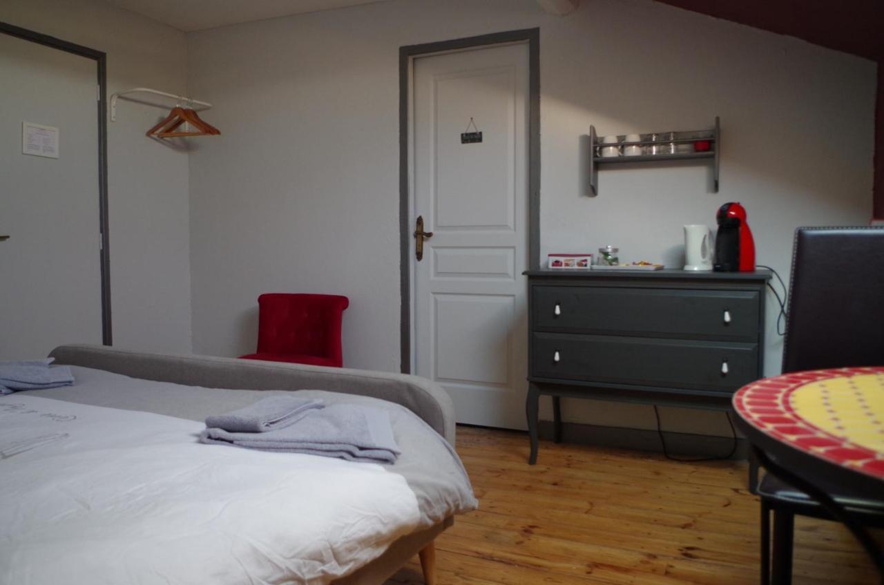 Chambres D'Hotes La Vigneronne Senouillac Buitenkant foto